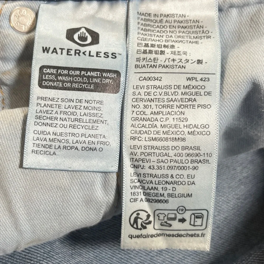Levi's 505 Regular Fit Straight Leg Jeans Mens Tag 38x30 Measures 39x29 Blue EUC